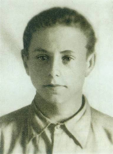 Иван Пташников после окончания семилетки. 1948 год. Фото: nlb.by