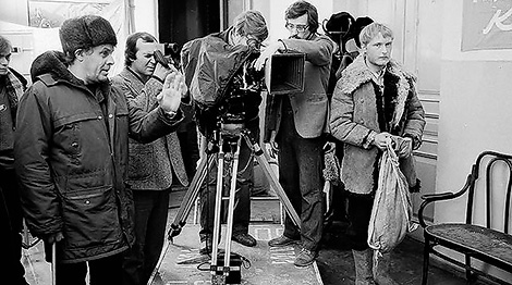 Режиссер Виктор Туров (слева) на съемках телеверсии "Полесской хроники". 1984 год. Фото: belarus.by