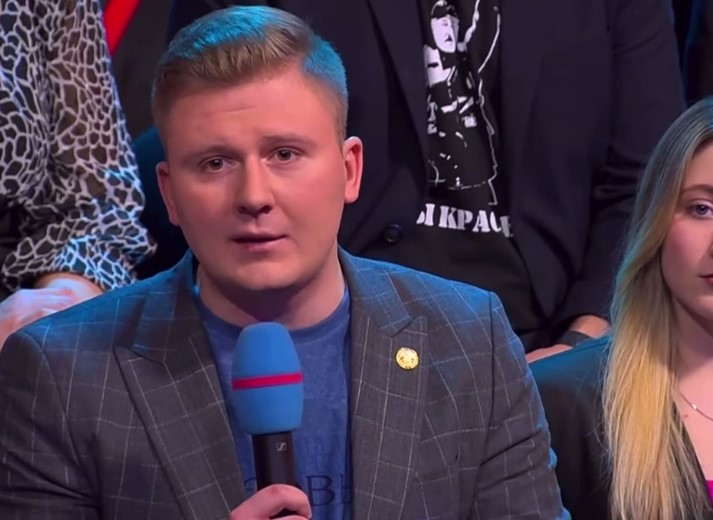 Никита Рачиловский в шоу "Да! Но". Январь 2024 года. Скриншот видео Никита Рачиловский в шоу "Да! Но". Январь 2024 года. Скриншот видео