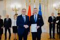 Посол Беларуси Игорь Фисенко вручил верительные грамоты президенту Словакии Петеру Пеллегрини. Фото: МИД Беларуси