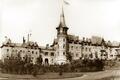 Дворец в Беловежской пуще. Изображение: commons.wikimedia.org
