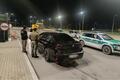 Беларуска на угнанном BMW пыталась въехать в Польшу из Литвы. Фото: Пограничная служба Польши