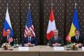 Зять Дональда Трампа Джаред Кушнер, спецпосланник президента США Стивен Уиткофф, глава МИД Швейцарии Иньяцио Кассис и посол Габриэль Люхингер на трехсторонних переговорах в Женеве 17 февраля 2026 года. Фото: Reuters Зять Дональда Трампа Джаред Кушнер, спецпосланник президента США Стивен Уиткофф, глава МИД Швейцарии Иньяцио Кассис и посол Габриэль Люхингер на трехсторонних переговорах в Женеве 17 февраля 2026 года. Фото: Reuters