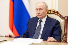 Владимир Путин проводит совещание с членами правительства по видеосвязи в Кремле. 8 июля 2026 года, Москва, Россия. Фото: Reuters