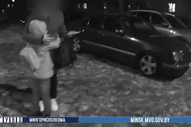 Мама встречает дочь. Октябрь 2026 года, Минск. Скриншот видео МВД