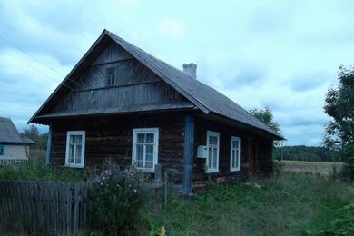 Этот дом в деревне Большие Масушины Свислочского района продается за 40 рублей. Фото: Единый реестр имущества Беларуси