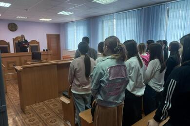 Суд над выпускницей Бобруйского государственного колледжа имени А.Е.Ларина, 23 мая 2025 года. Фото: Суд Бобруйского района и г. Бобруйска