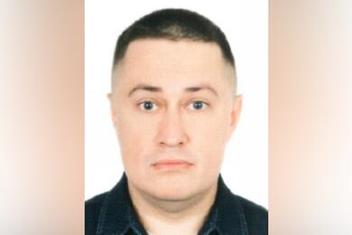 Задержанный по подозрению в мошенничестве минчанин. Фото: СК