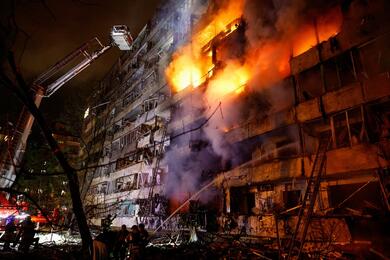 Жилой дом, поврежденный в результате российского ракетного удара, Киев, Украина, 14 октября 2026 года. Фото: Reuters