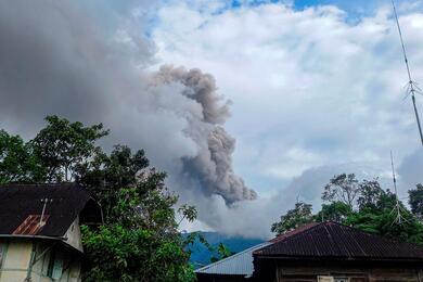 Извержение вулкана Марапи. 3 декабря 2023 года, Индонезия. Фото: Reuters