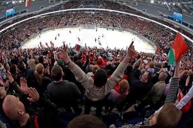 Атмосфера на матче чемпионата мира по хоккею между сборными Беларуси и Казахстана, Минск, 11 мая 2014 года. Фото: TUT.BY