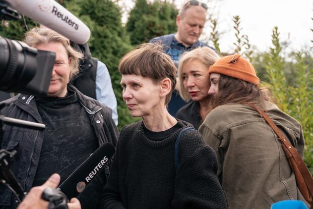 Экс-активистка "Европейской Беларуси" и бывшая политзаключенная Елена Лазарчик после освобождения. Вильнюс, 16 сентября 2026 года. Фото: Офис Светланы Тихановской