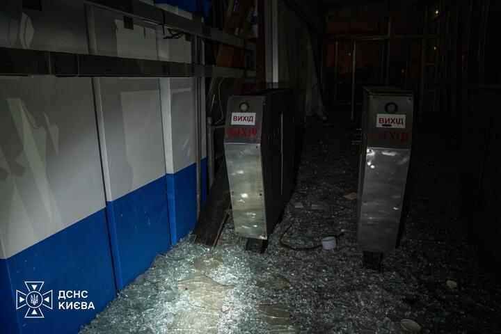 Киев после ночной атаки России, 19 октября 2026 года. Фото: Госслужба Украины по чрезвычайным ситуациям