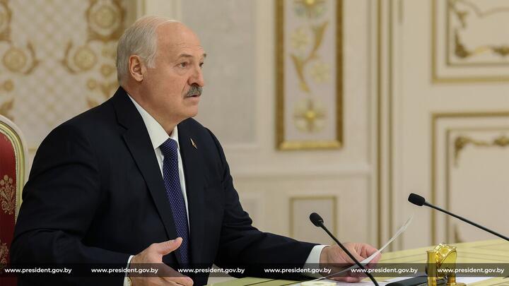 Александр Лукашенко на встрече с губернатором Брянской области России Егором Ковальчуком. 20 октября 2026 года, Минск. Фото: president.gov.by