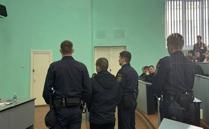 Суд над уклонистом в Гродненском государственном аграрном университете, 21 апреля 2025 года. Фото: grodnoplustv.by