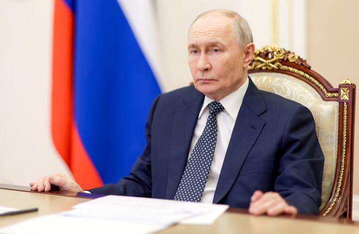 Владимир Путин проводит совещание с членами правительства по видеосвязи в Кремле. 8 июля 2026 года, Москва, Россия. Фото: Reuters